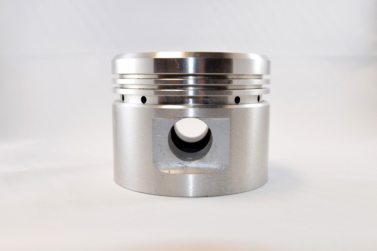40731P015 Piston