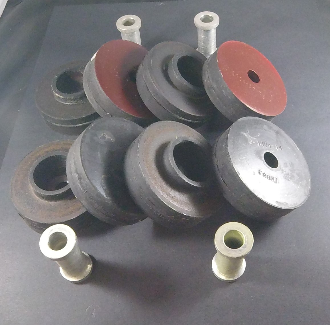 J3804-14 & J3804-15 Mount Set