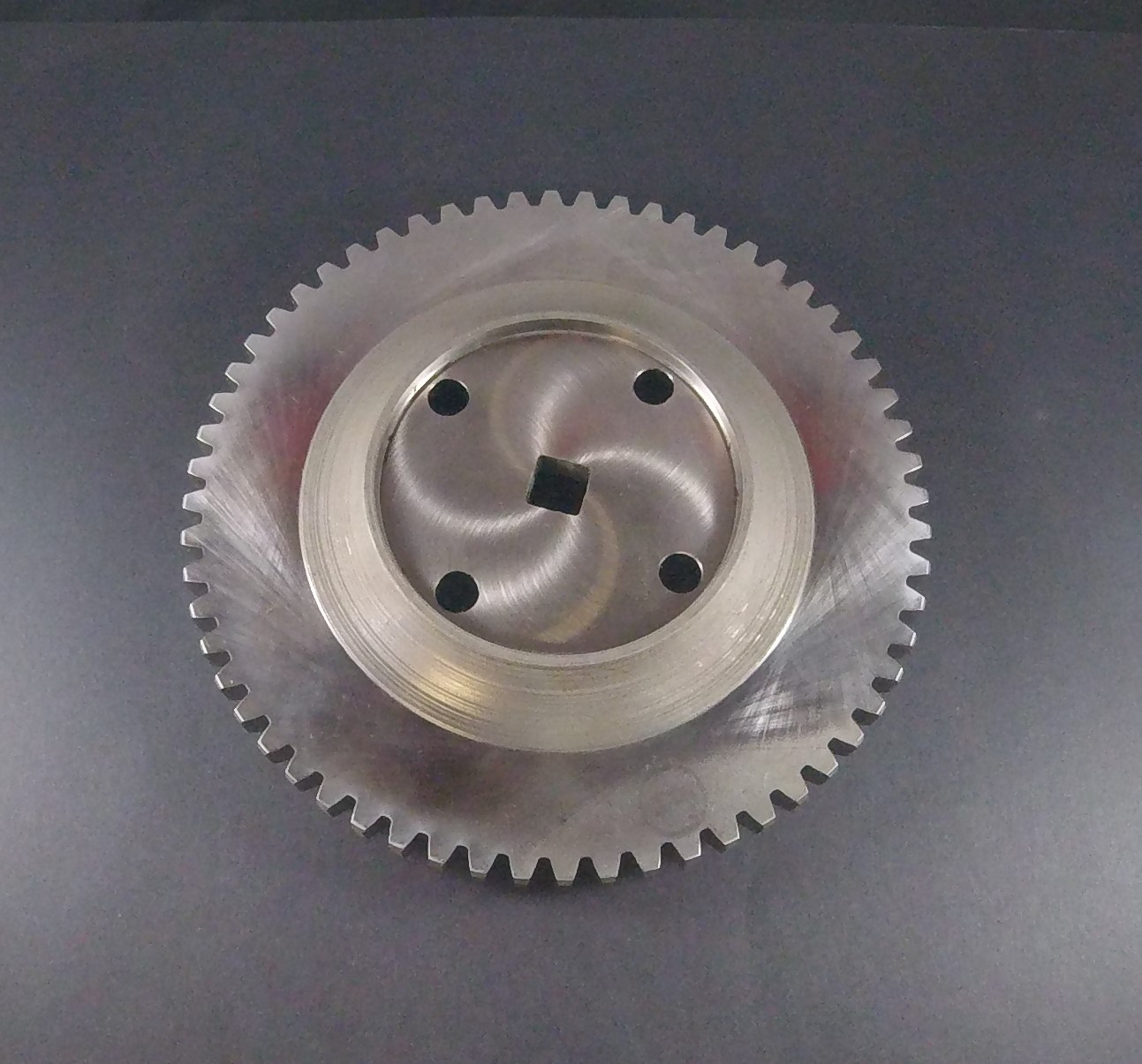 536888 Gear, Camshaft