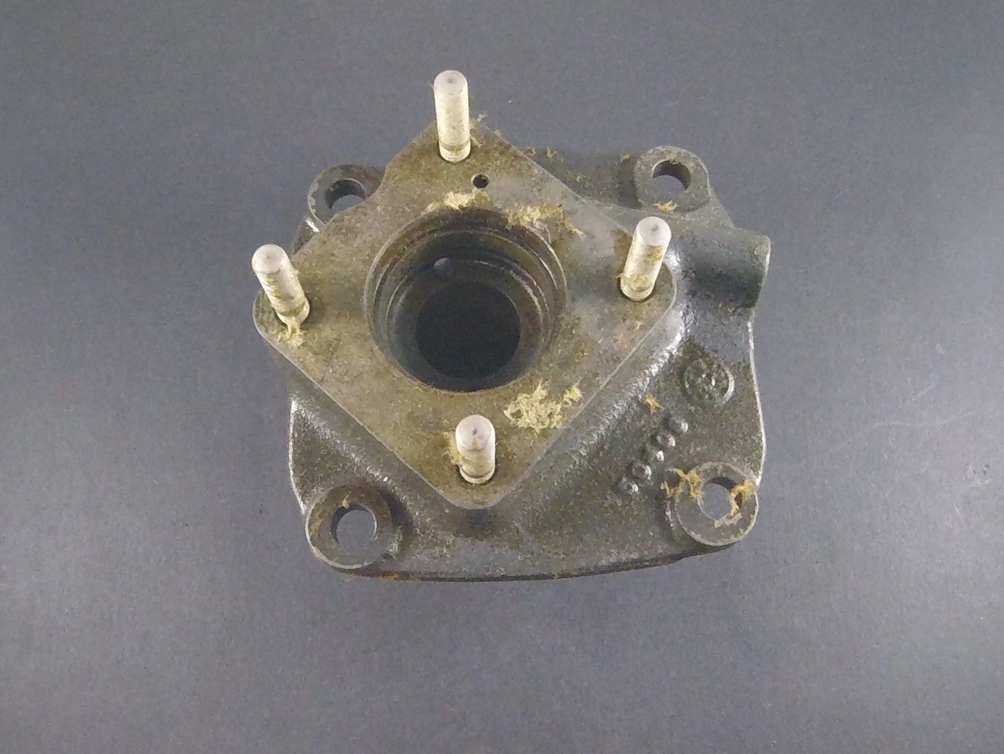 A36055 Adapter Assembly, Right Side Accessory Drive