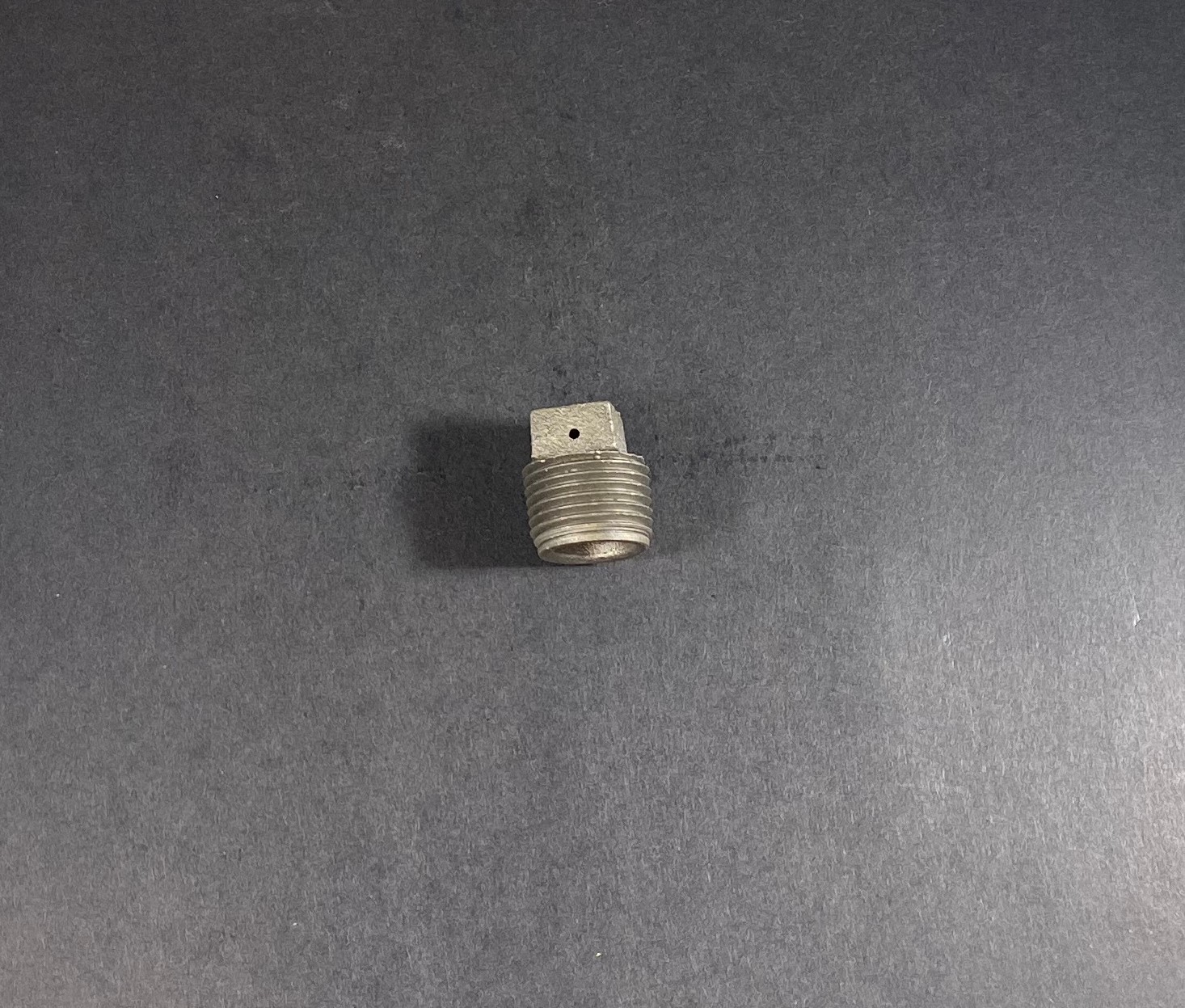 520124 Plug