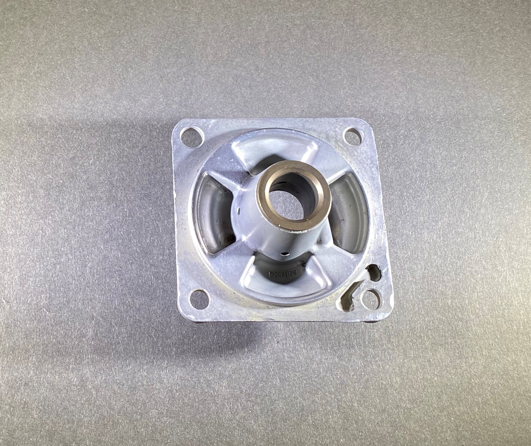 538461 Adapter, Magneto and Accessory Drive